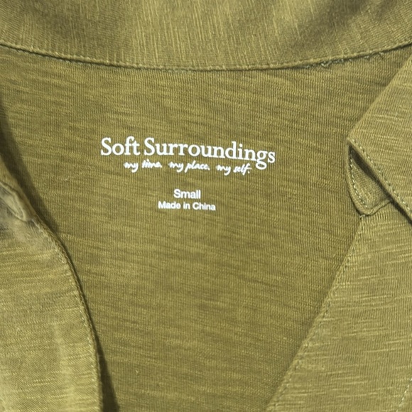Soft Surroundings Danielle 3/4 Sleeve Earth tone Olive Green Button-Down Shirt - Picture 8 of 10
